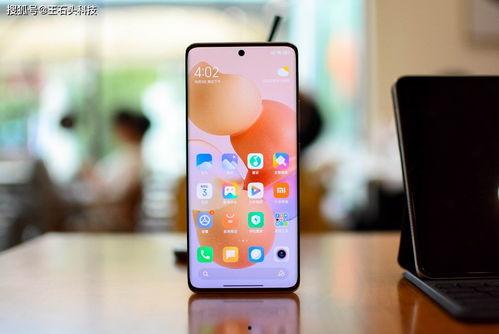 小米12最新消息爆料,旗舰性能再升级,全新设计亮相! 第1张 小米12最新消息爆料,旗舰性能再升级,全新设计亮相! 第1张